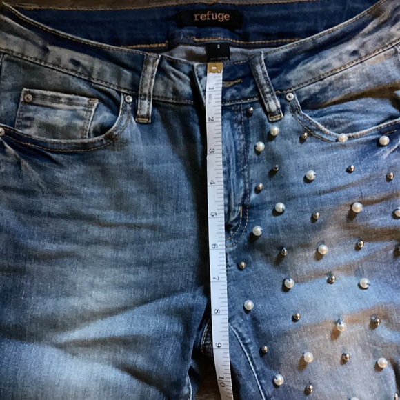 Pearl Accented Blue Jeans - Picture 8 of 8